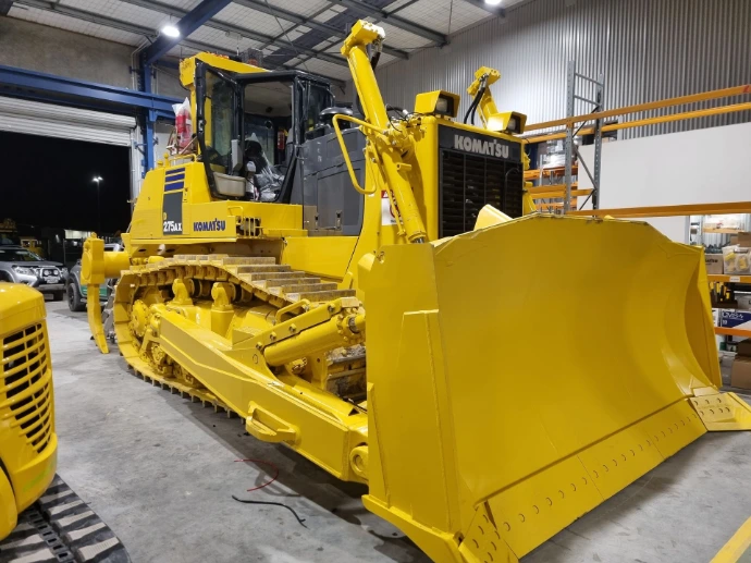 Automatic lubrication for forestry machinery