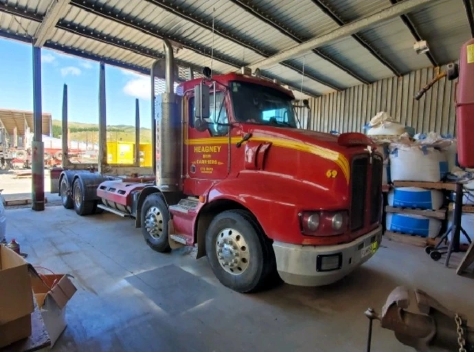 Forwarder automatic lubrication system