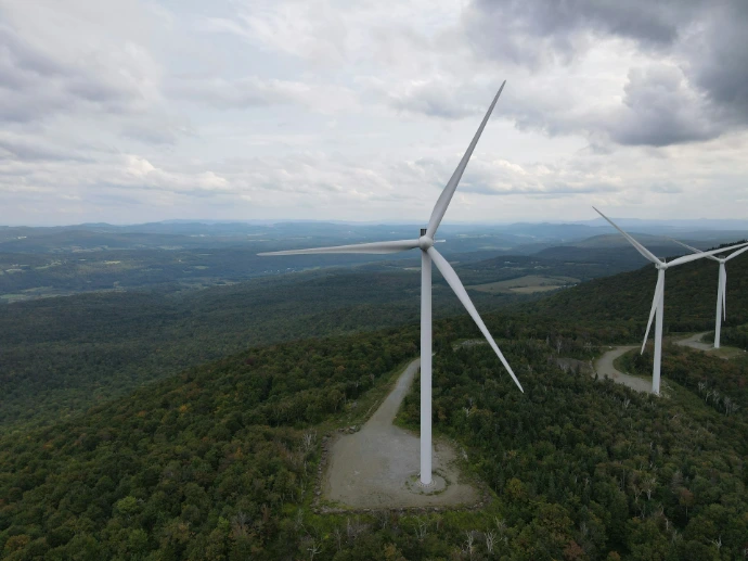Automatic lubrication for wind farm and energy