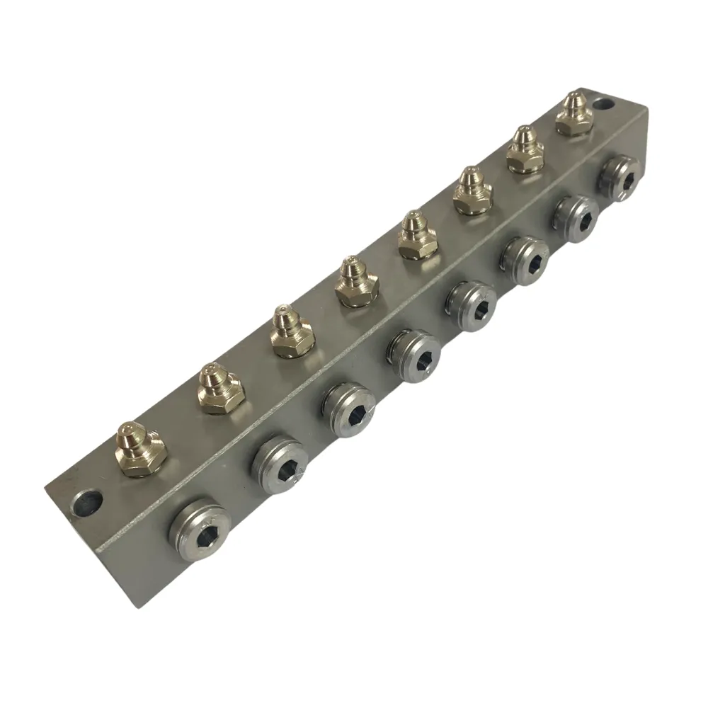 [A1113008] 8 pos. 1/8BSP Remote Block with Grease Nipples  
