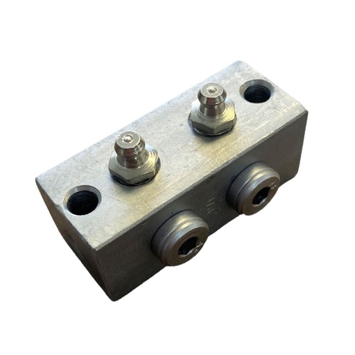 [A1113002] 2 pos. 1/8 BSP Remote Block with Grease Nipples